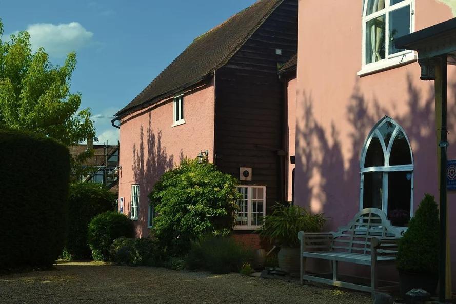 The Cottage Guest House Bishop's Stortford Exterior photo